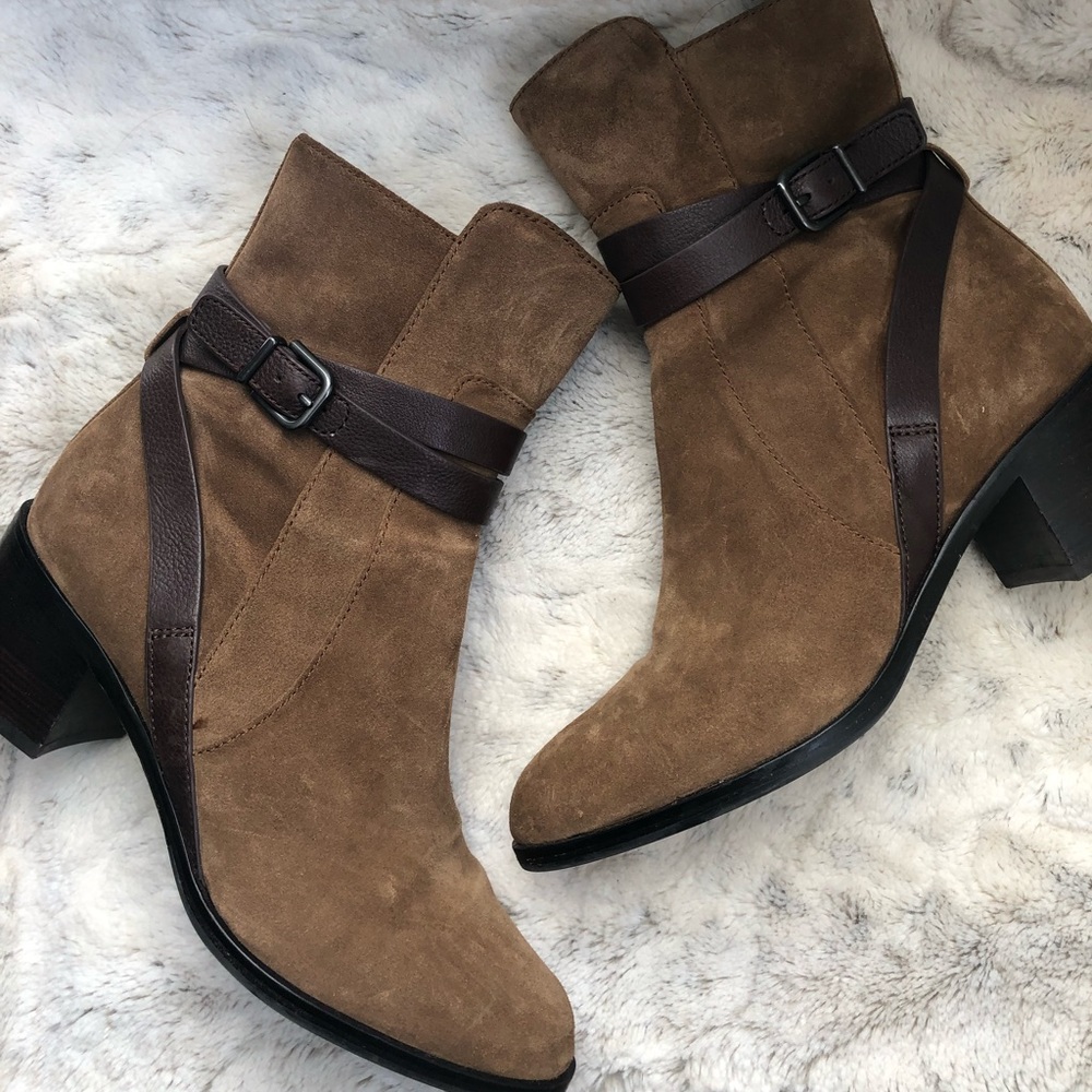 Via Spiga brown booties